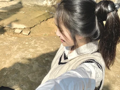 -Lie-06 — cam show live