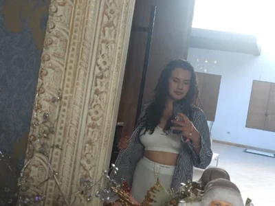 _ChloeRed — cam show live