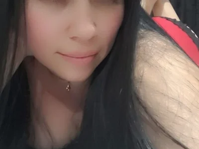 _julyy_ — cam show live