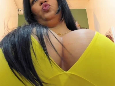 _sonia_bigboobs — cam show live