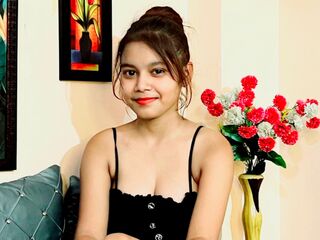 AdrianaReyez — cam show live