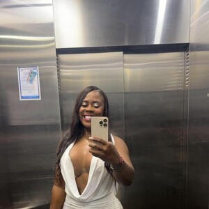 AfroBombShell — cam show live