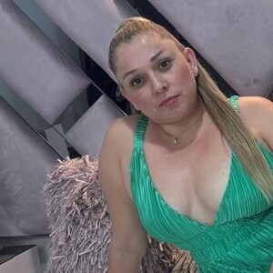 Afrodyta1 — cam show live