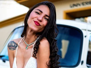 alicia_collins23 — cam show live