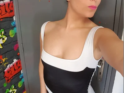 alixfeeling — cam show live