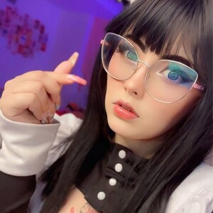 AlysaRomanova — cam show live