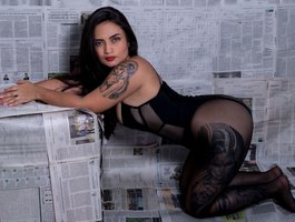 anany- — cam show live