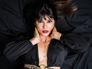 AnnikaVera — cam show live