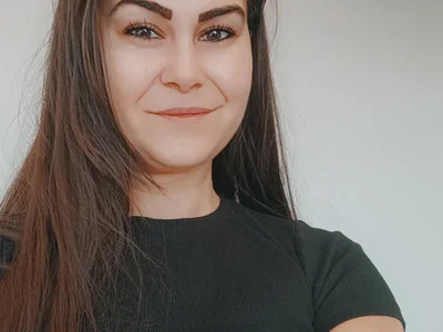 Antonia_1313 — cam show live