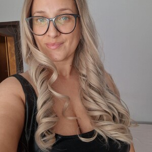 Aphrodite_S32 — cam show live