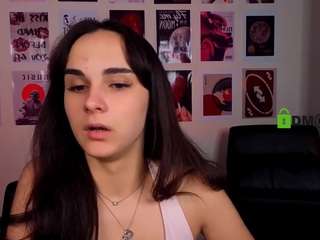 ariana-ross7 — cam show live