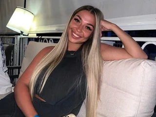 AssmerisingX — cam show live