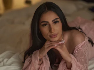 AvaLyynn — cam show live