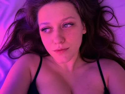 Bambi-Live — cam show live