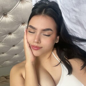 Bella18_ — cam show live