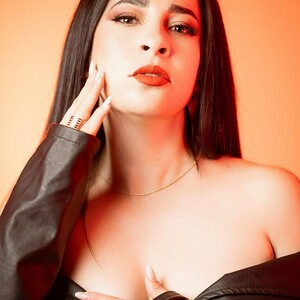 Bellawil — cam show live