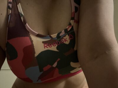 beverly33 — cam show live