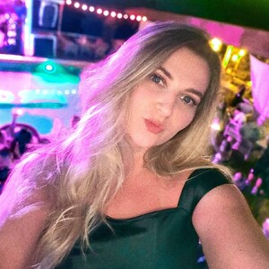 Bless_Ass — cam show live