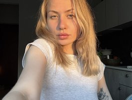 BlondyBun — cam show live
