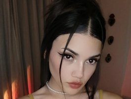 Brielaveneno — cam show live
