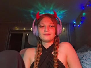 BrittanieManino — cam show live