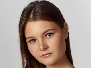 CaritaMattox — cam show live