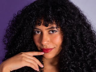 CatalinaLeone — cam show live