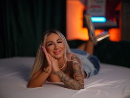 CelineDyor — cam show live