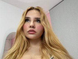 Classy-Carrie — cam show live