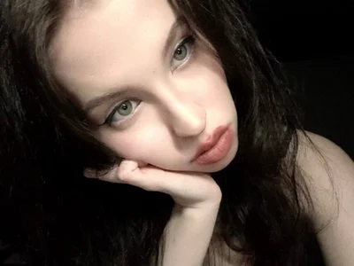 CleotildePiel — cam show live