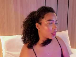 cloe-25 — cam show live