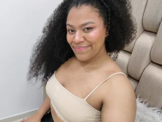 Clohe_Eveans — cam show live