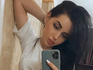 CrazyMilankaa — cam show live