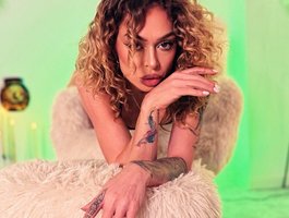 curlynatashaa — cam show live