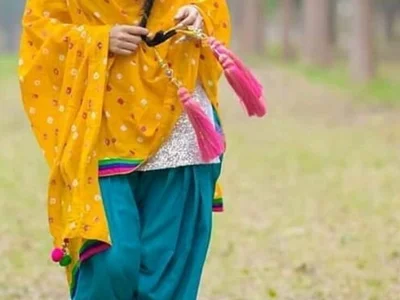 Cute-Naavya — cam show live