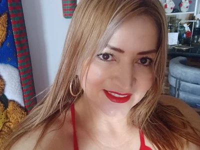 DIVAX_MONSERRAT — cam show live
