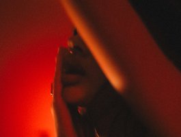 elisonni — cam show live