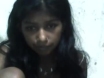 elynah195043 — cam show live