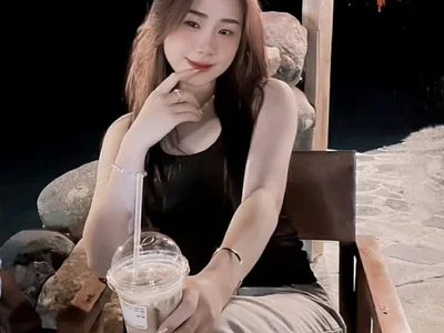 Em-mupmup — cam show live