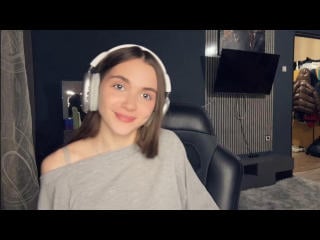 EmeraldWeinreb — cam show live