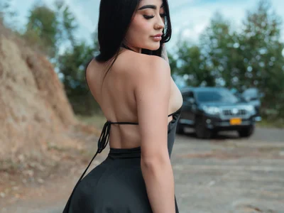 EmiilyEvans_ — cam show live
