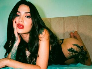 EmiliaVanRose — cam show live