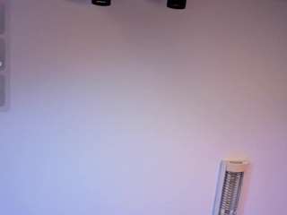 Emily-Loppez — cam show live