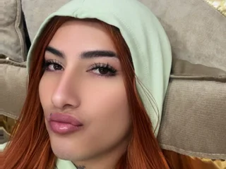 EmilySaenss — cam show live