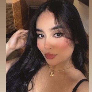 Emmalye — cam show live