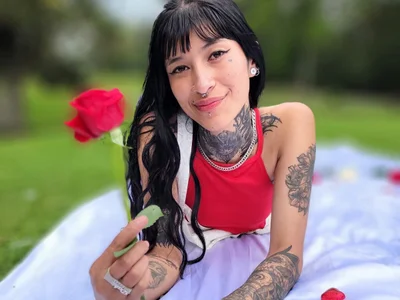 esmeralda06 — cam show live