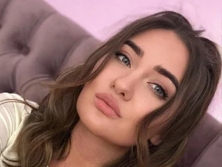 Evalanyss — cam show live