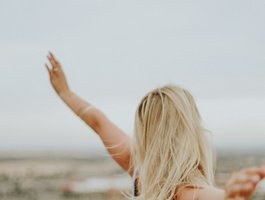 EveHugs — cam show live