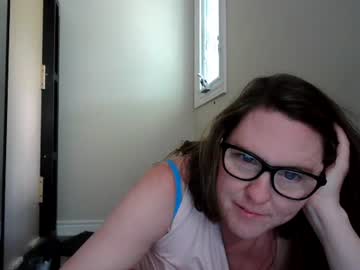 fuzzypeaches87 — cam show live