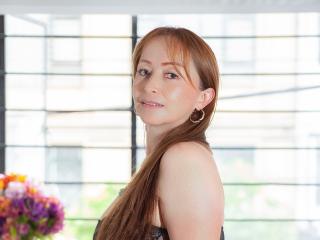 GianineLarose — cam show live